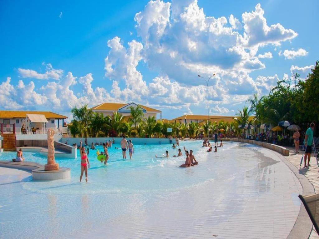 Lacqua Diroma Apartamento Completo Com Fogao, Geladeira, Micro-Ondas, Piscina 24H, Acomoda Ate 5 Pessoas Caldas Novas Exterior photo